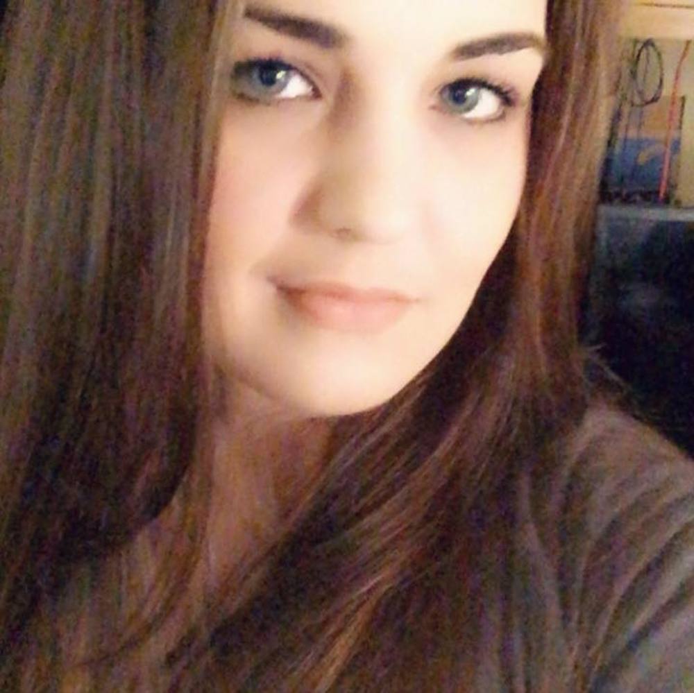 Meet your Posher, Kendra